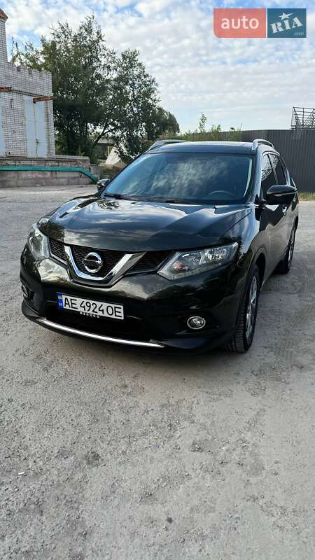 Nissan X-trail (2017)