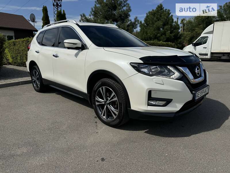 Nissan X-trail (2019)