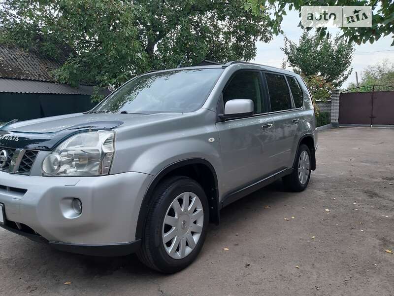 Nissan X-trail (2009)