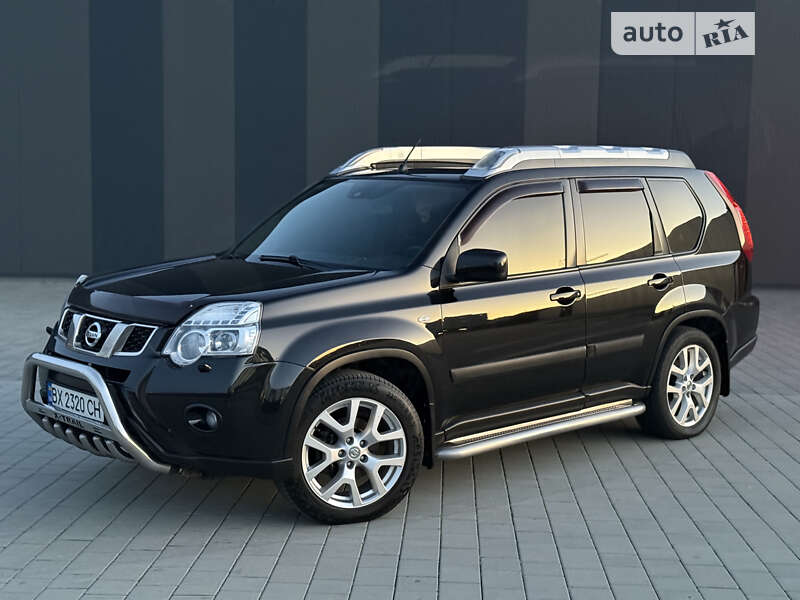 Nissan X-trail (2012)