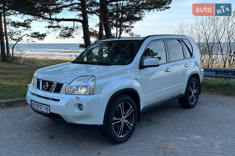 Nissan X-trail (2008)