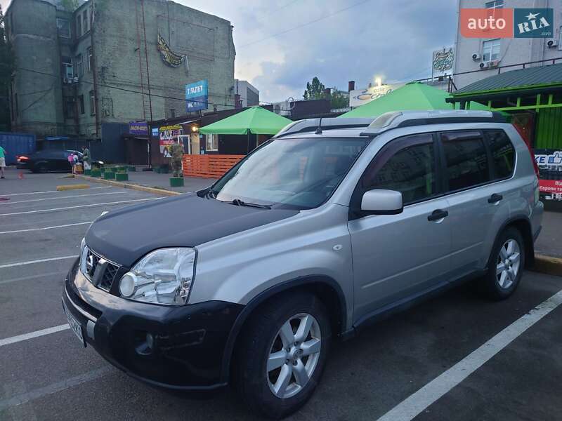 Nissan X-trail (2007)