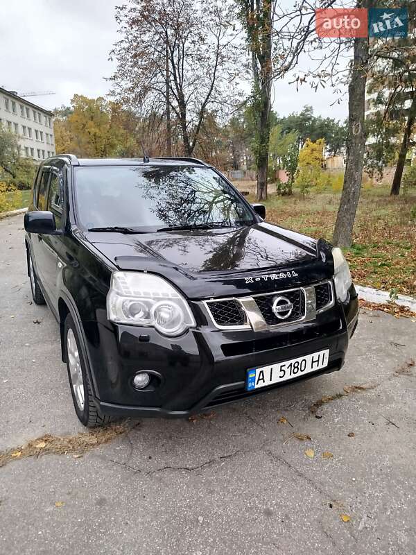 Nissan X-trail (2011)