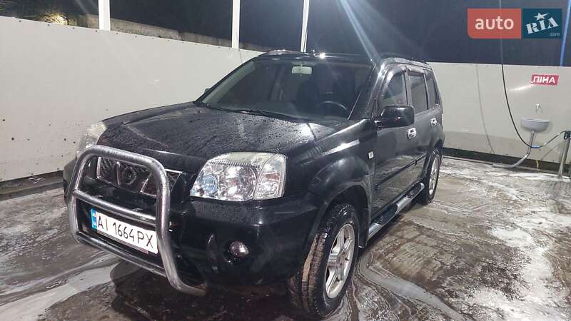Nissan X-trail (2004)