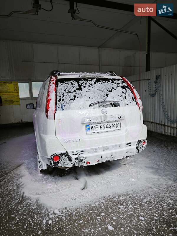 Nissan X-trail (2012)