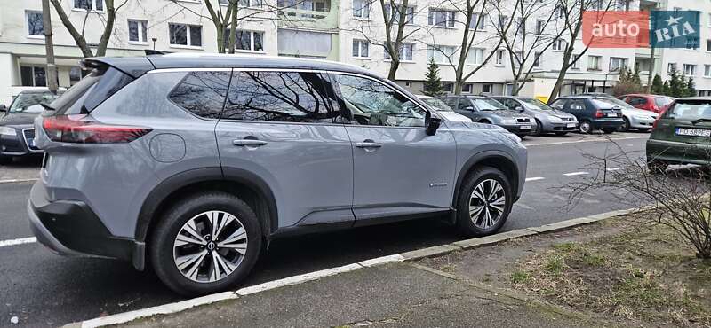 Nissan X-trail (2023)