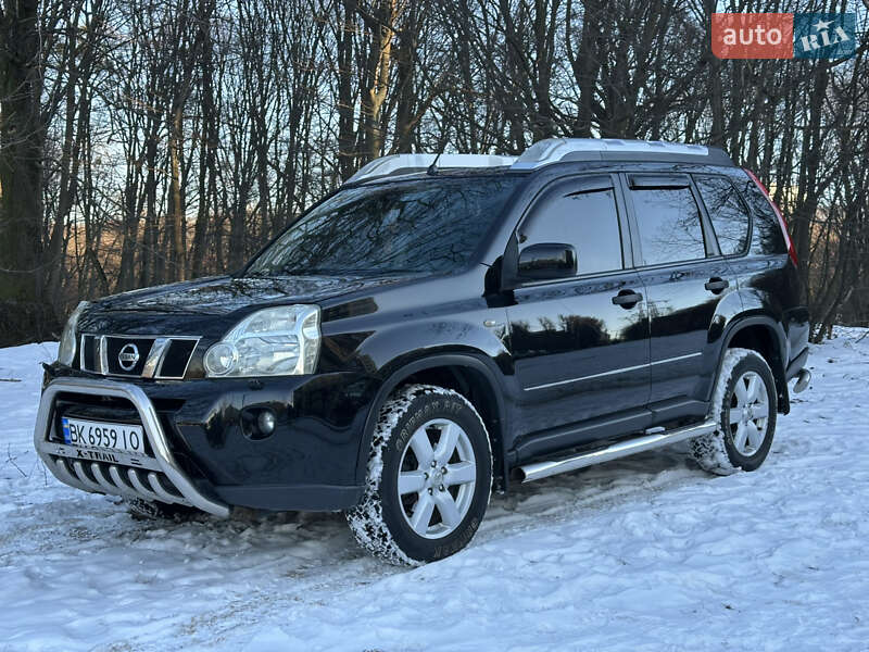 Nissan X-trail (2008)