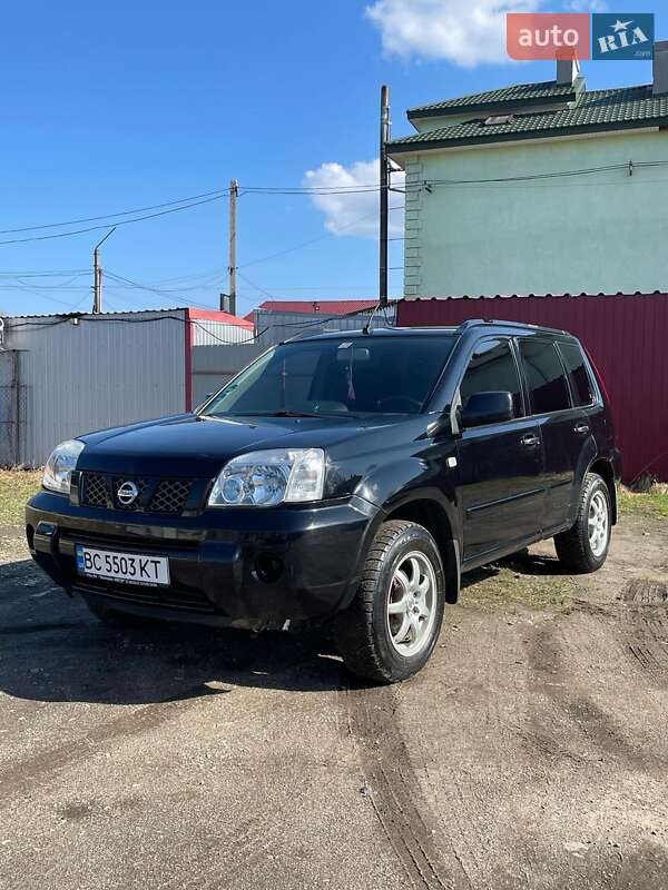 Nissan X-trail (2006)