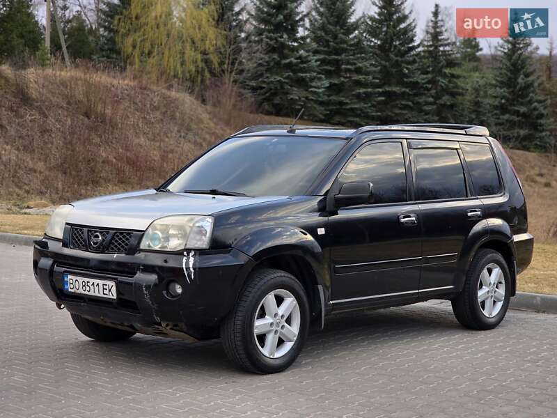 Nissan X-trail (2004)