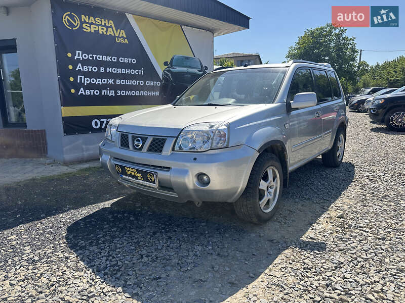 Nissan X-trail (2004)