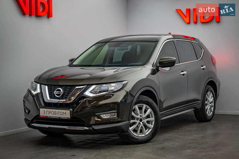 Nissan X-trail (2017)