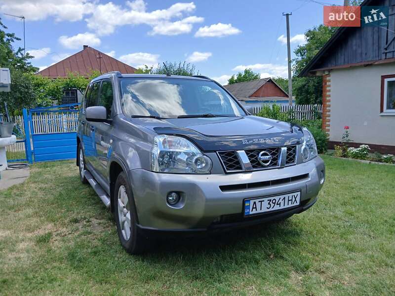 Nissan X-trail (2007)