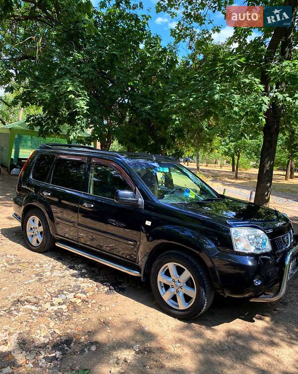 Nissan X-trail (2007)