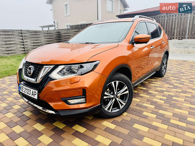 Nissan X-trail (2018)