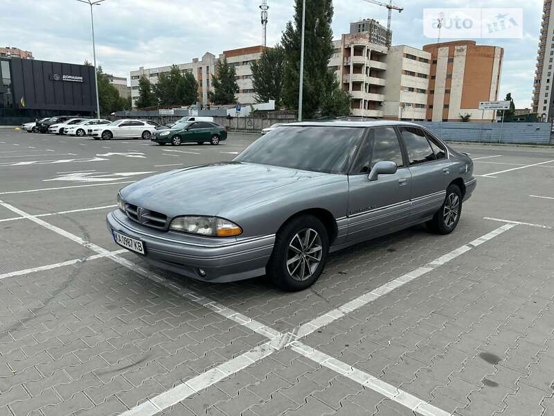 Pontiac Bonneville (1992)