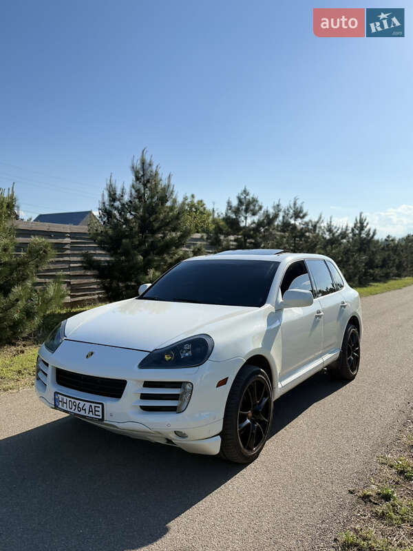Porsche Cayenne (2008)