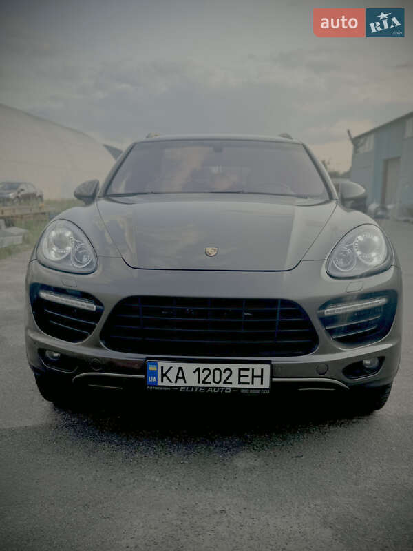 Porsche Cayenne (2010)
