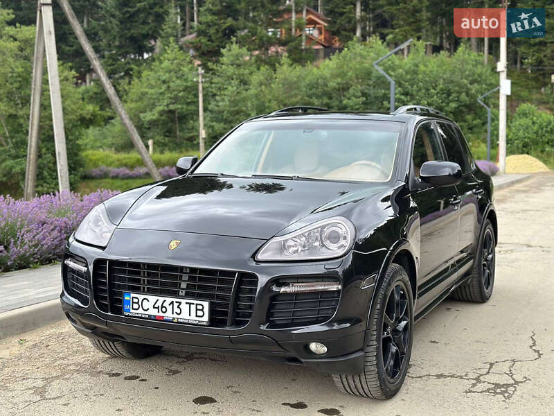 Porsche Cayenne (2009)