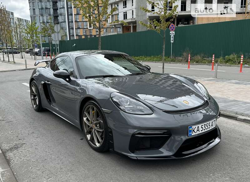 Porsche Cayman (2019)