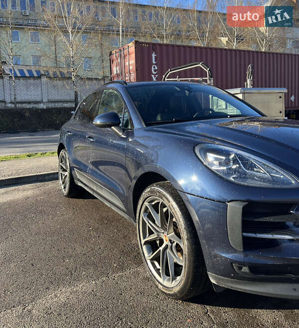 Porsche Macan (2019)