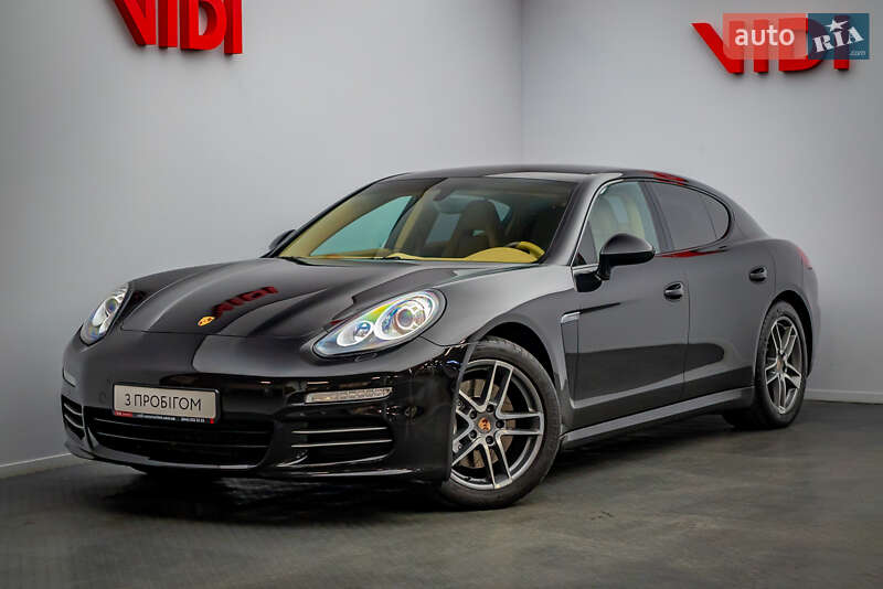 Porsche Panamera (2013)