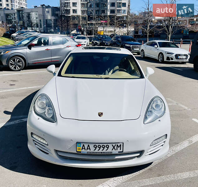Porsche Panamera (2010)