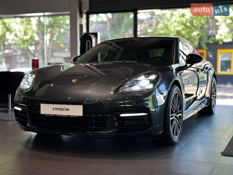 Porsche Panamera (2017)