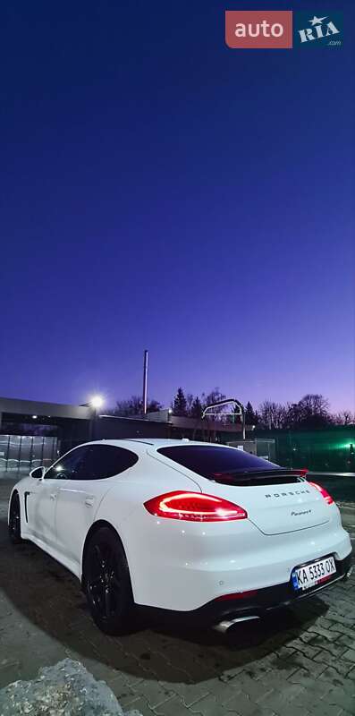 Porsche Panamera (2014)