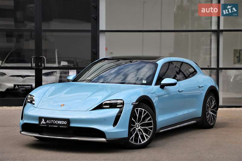 Porsche Taycan (2022)