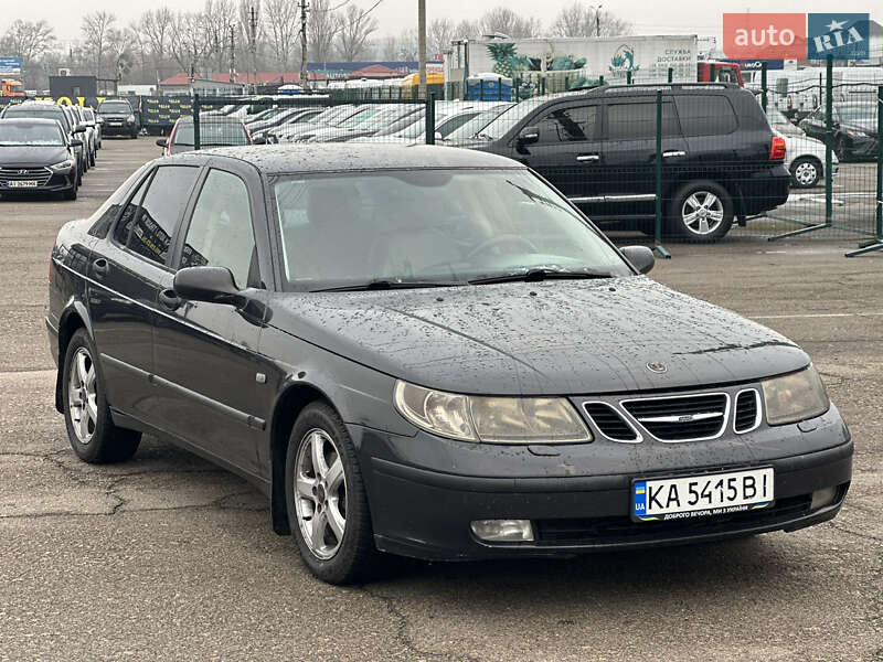 Saab 9-5 (2004)