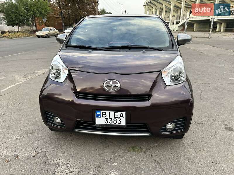 Scion Iq (2013)