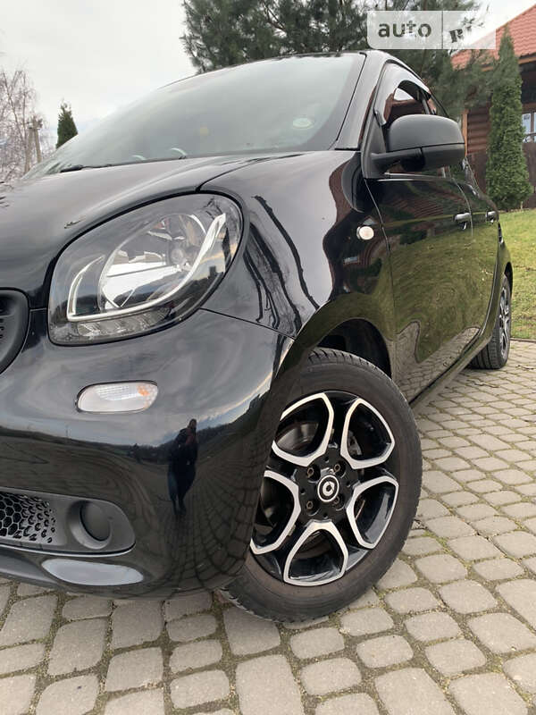 Smart Forfour (2015)