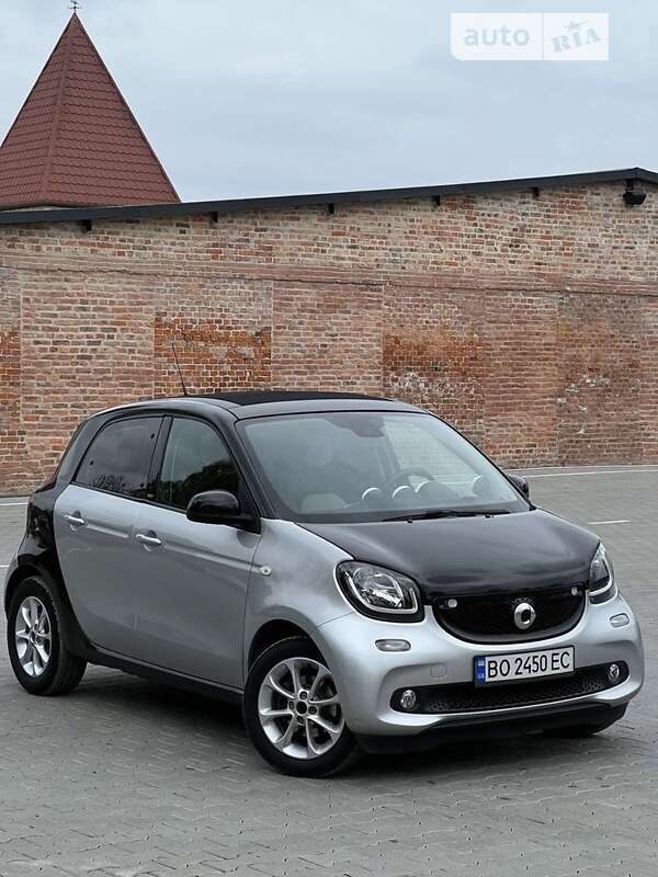 Smart Forfour (2015)