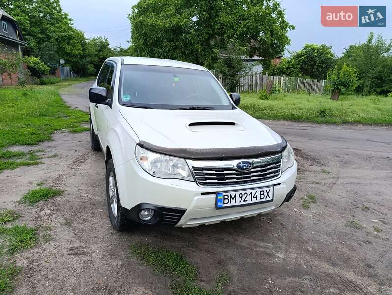 Subaru Forester (2010)