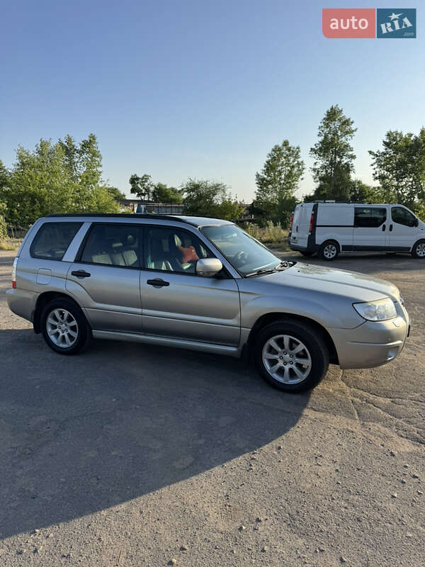Subaru Forester (2006)