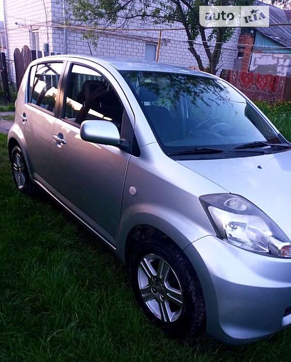 Subaru Justy (2010)