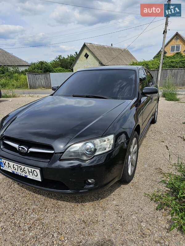 Subaru Legacy (2004)