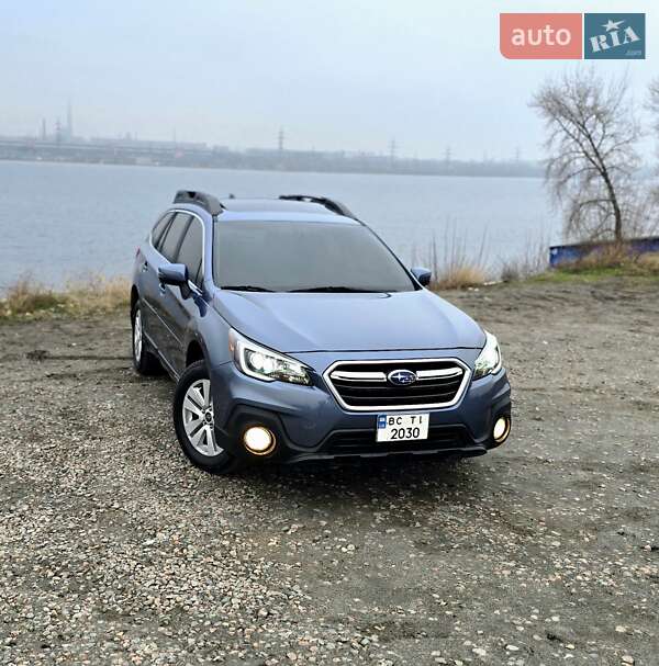 Subaru Outback (2017)