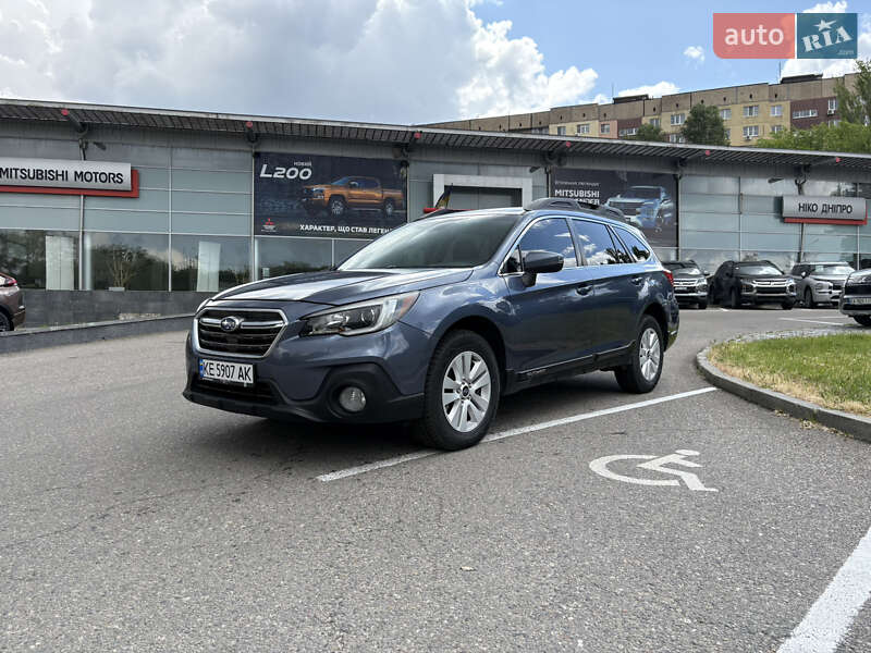 Subaru Outback (2018)