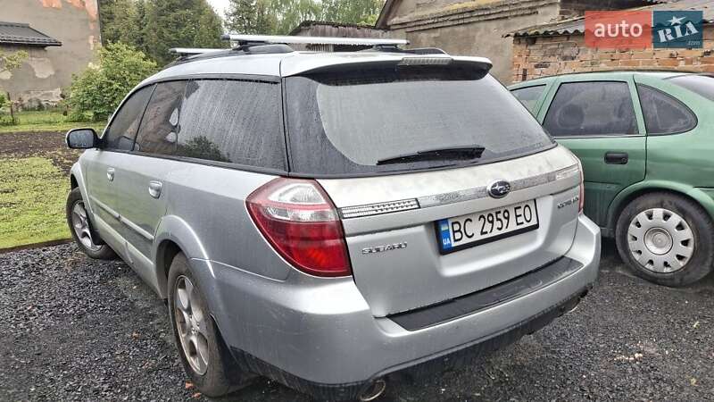 Subaru Outback (2006)