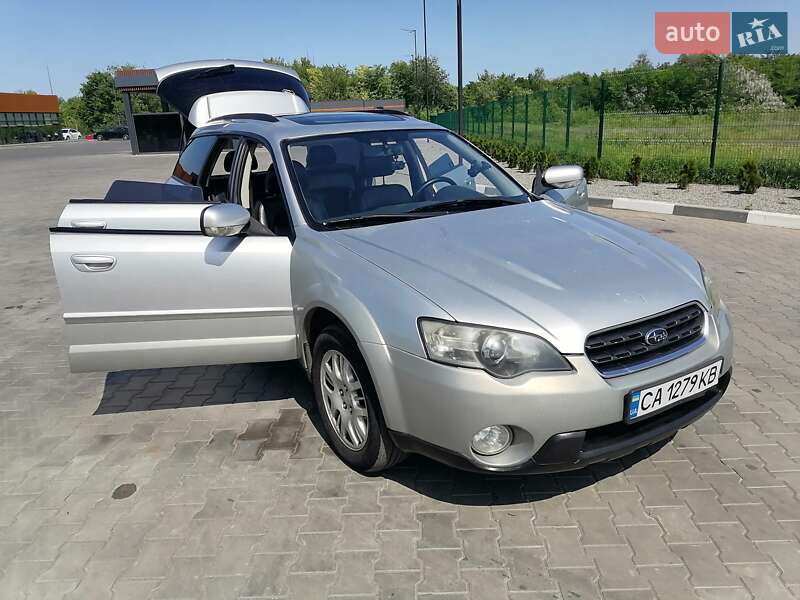 Subaru Outback (2005)