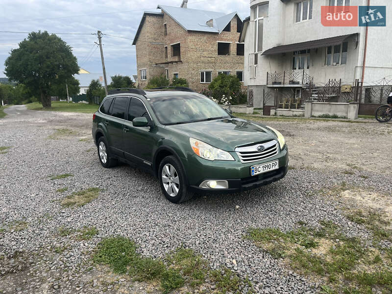 Subaru Outback (2011)
