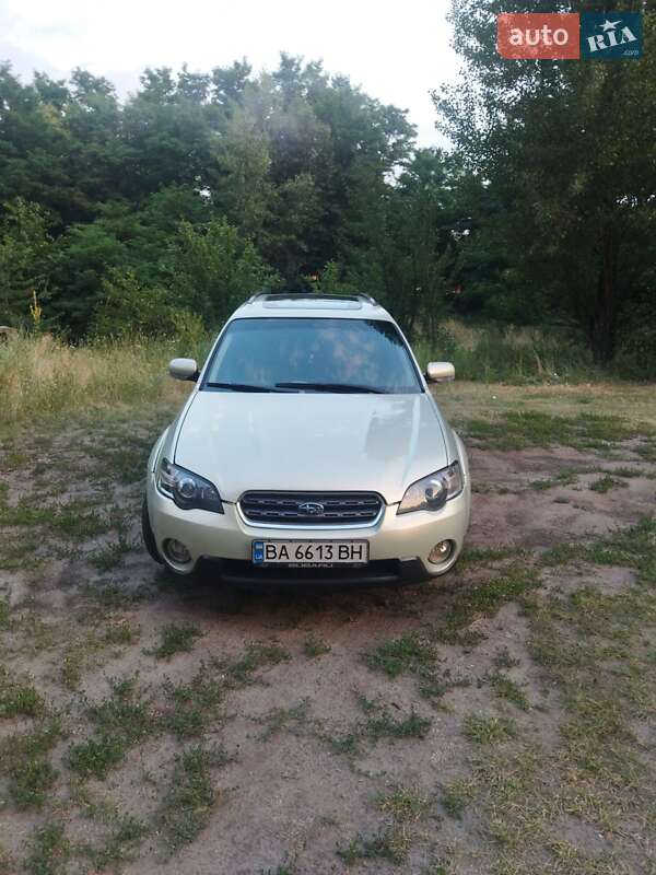 Subaru Outback (2005)