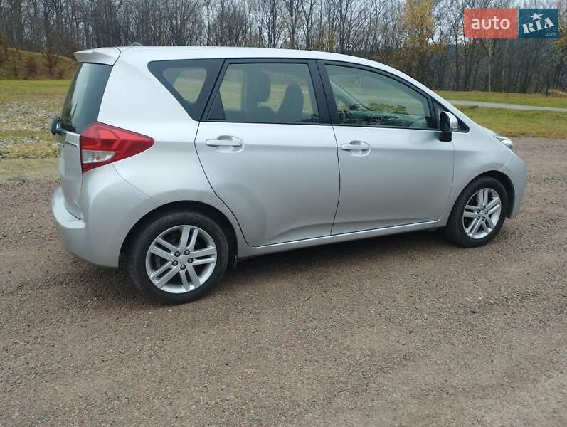 Subaru Trezia (2012)