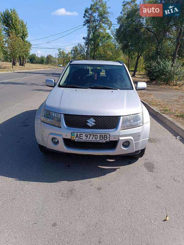 Suzuki Grand vitara (2006)