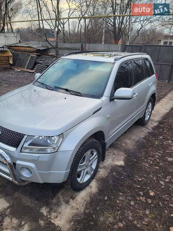 Suzuki Grand vitara (2007)