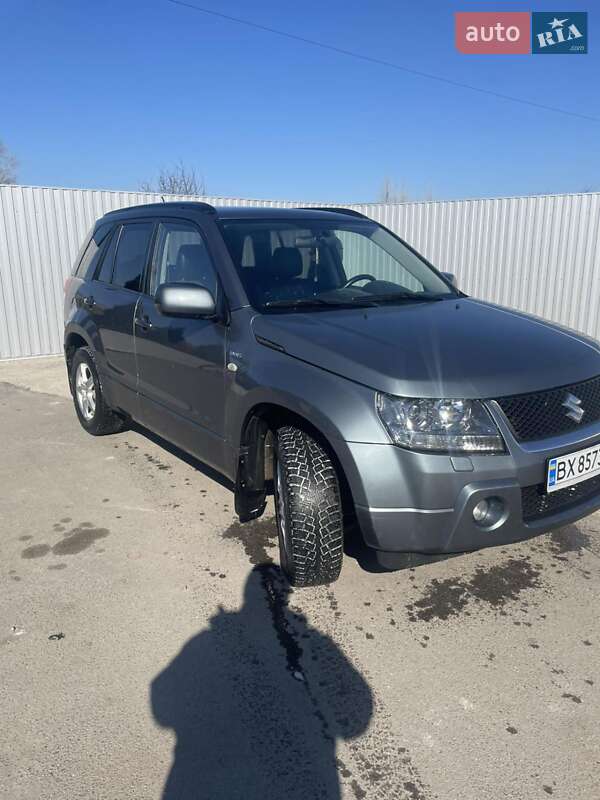Suzuki Grand vitara (2006)