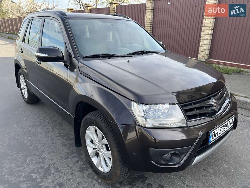 Suzuki Grand vitara (2015)