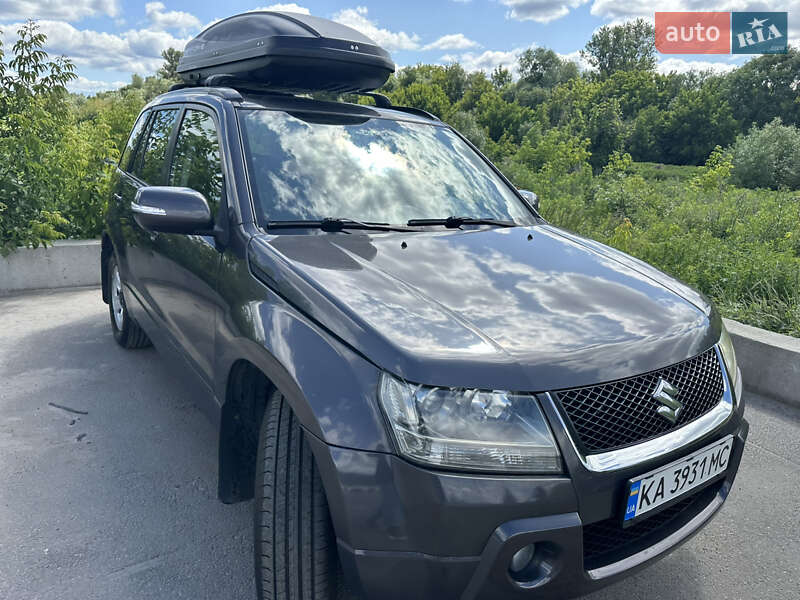 Suzuki Grand vitara (2008)