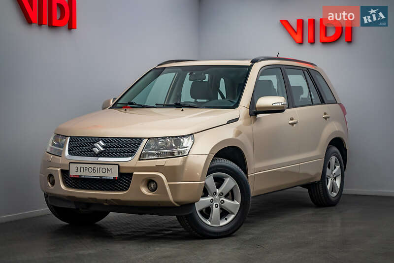 Suzuki Grand vitara (2010)